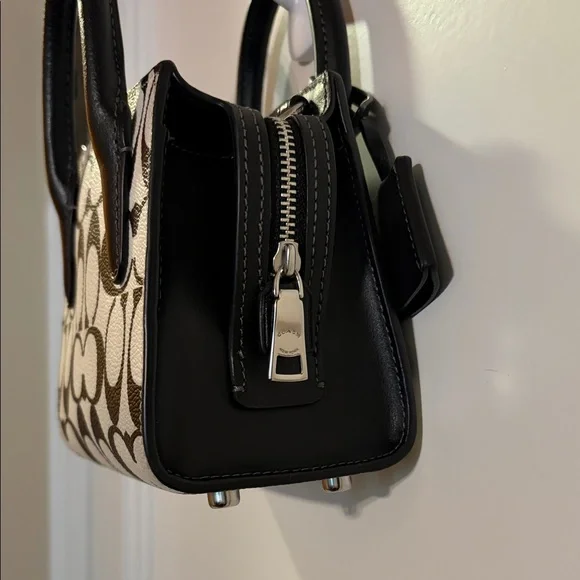 Coach ๐ฒ Andrea Mini Carryall in Monogram Black and Cream Leather - Picture 4 of 13